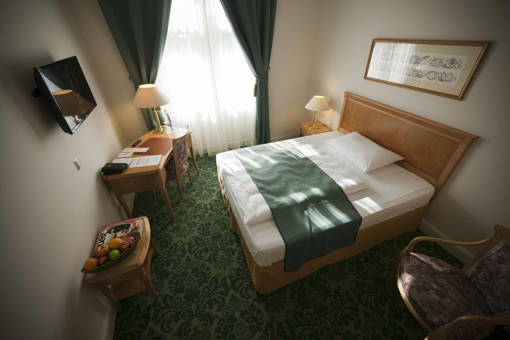 Grandhotel Ambassador Narodni Dum Karlovy Vary Rom bilde